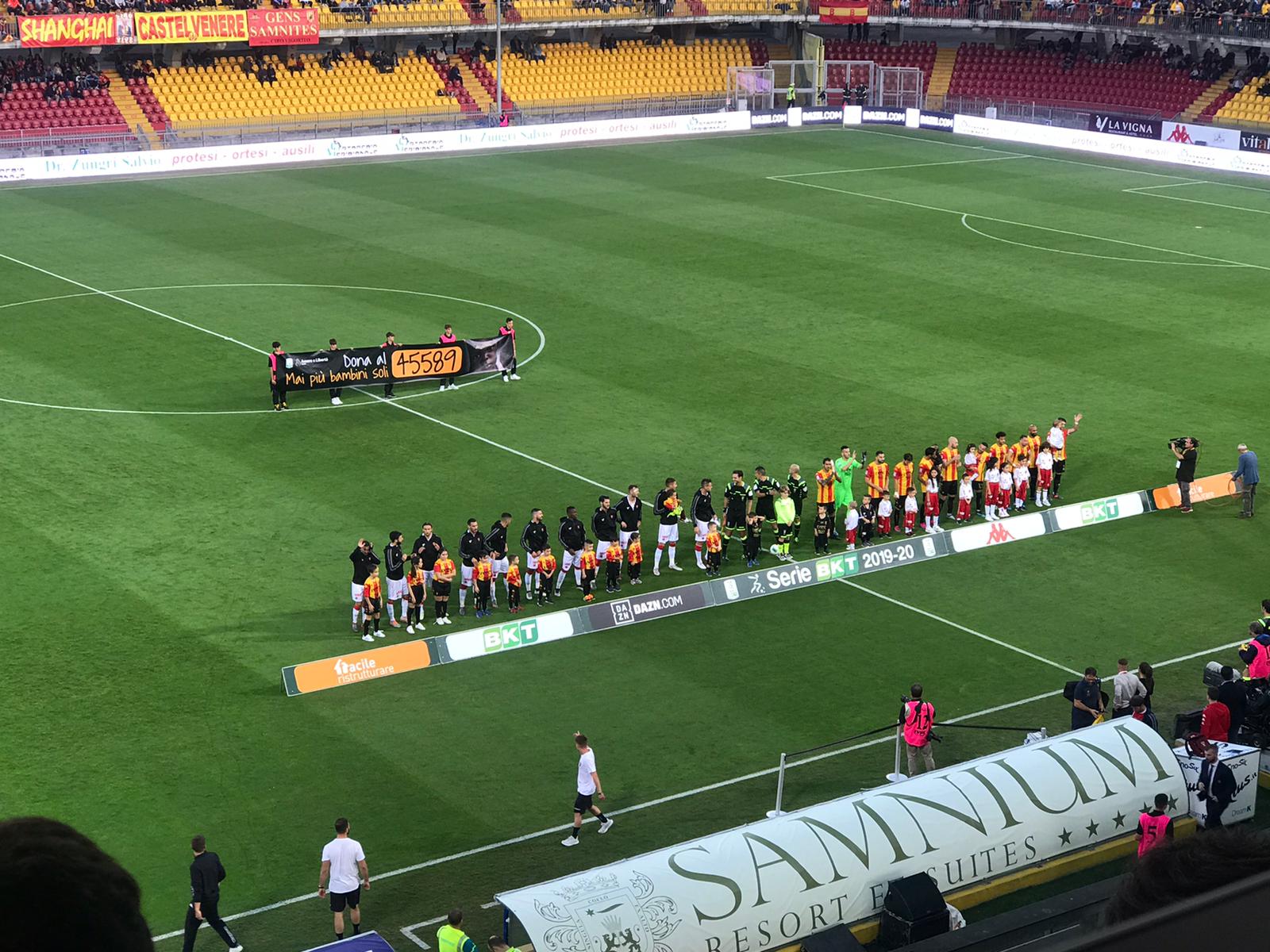 benevento perugia ingresso in campo