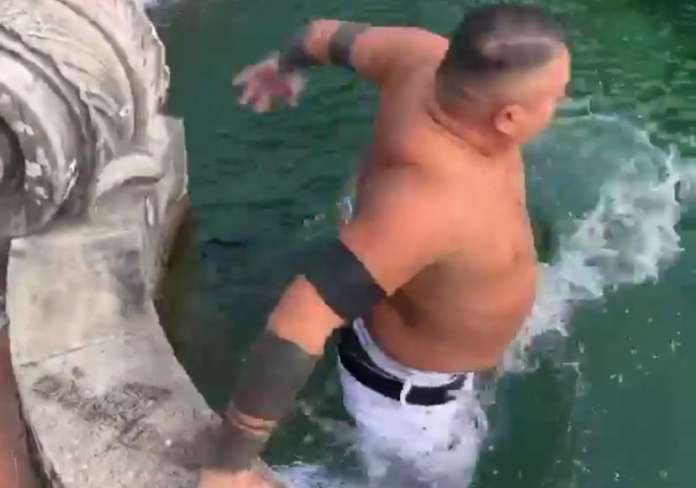 reggia di caserta tuffo