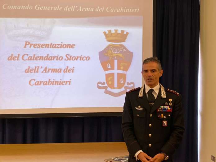 Comandante carabinieri presentazione calendario
