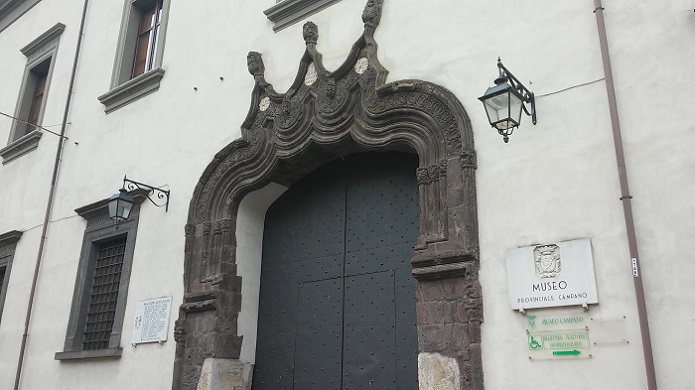 FOTO-1_portone-palazzo-antignano_capua