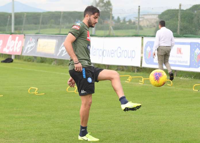 MANOLAS