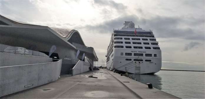 Nave 1
