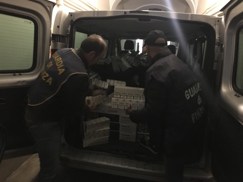 Guardia di Finanza, Contrabbando, Sigarette