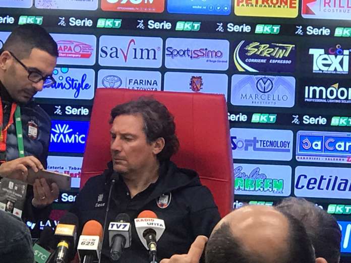 conferenza stampa stroppa