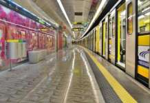 Napoli, ferma per guasto la linea 1 della metropolitana: disagi per gli studenti