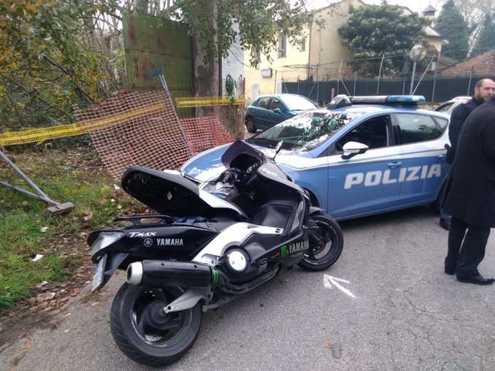 moto e polizia bn incidente