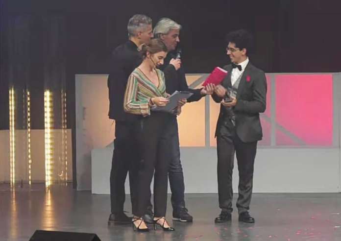 premio a giovanni ruggiero