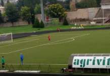 Un fulmine si abbatte sul campo di calcio: feriti due quindicenni