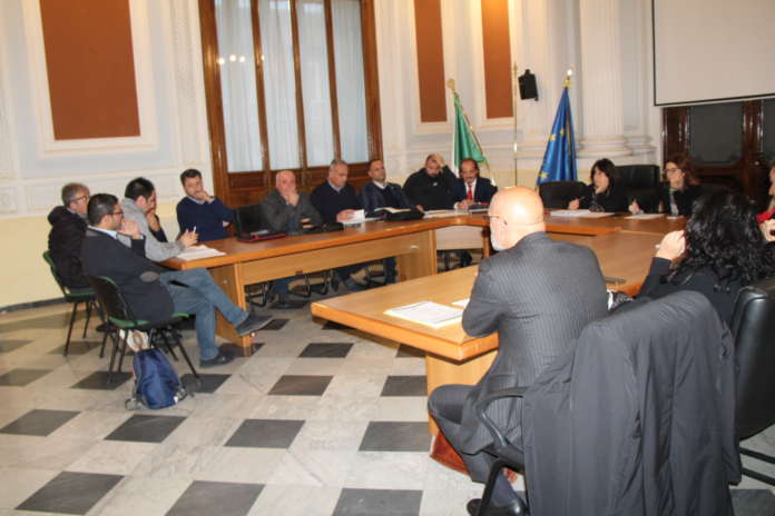 trotta bus riunione (1)