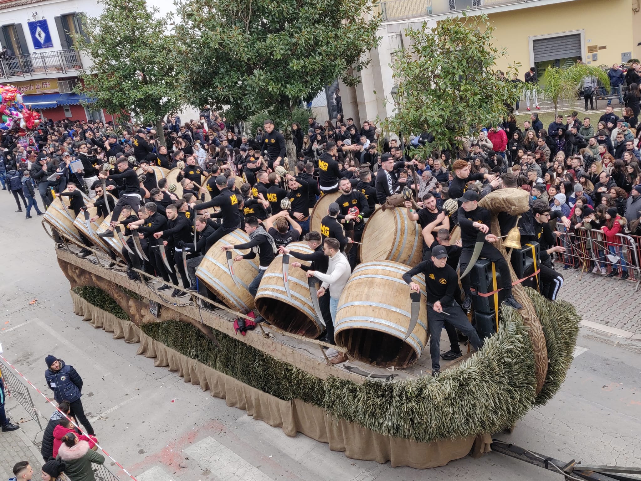 Carro in sfilata