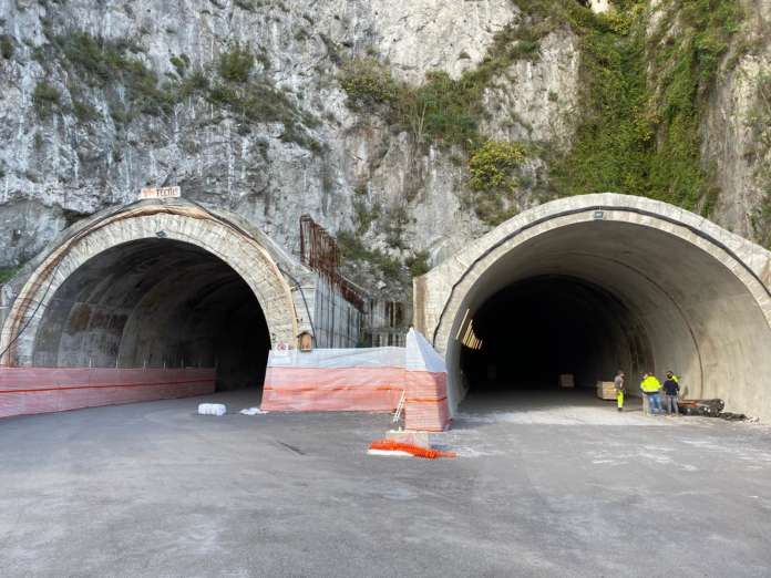 Porta Ovest, ecco come appaiono oggi le gallerie 01