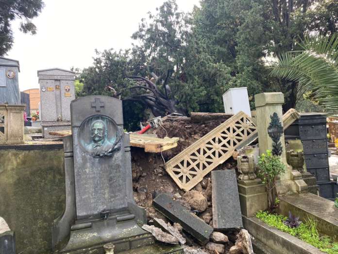 cimitero salerno