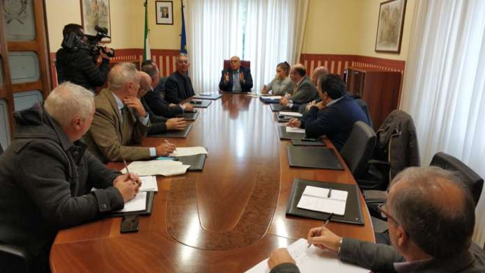 incontro frana costiera