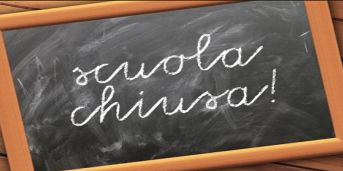 scuola_chiusa