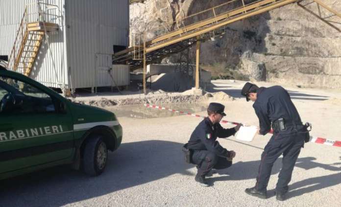 sequestro cava di calcare