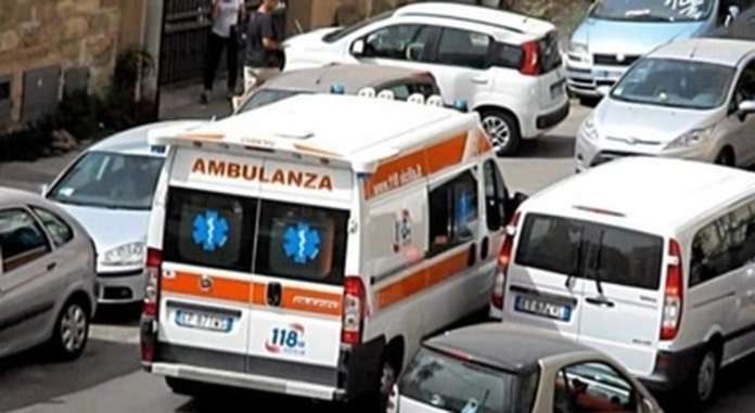 ambulanza_napoli_