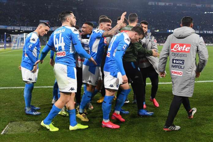 esultanza-giocatori-napoli