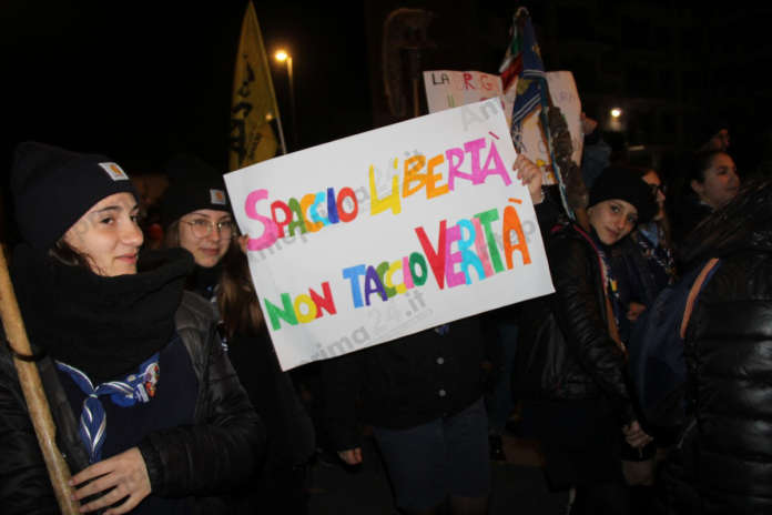 marcia libera rione libertà (10)