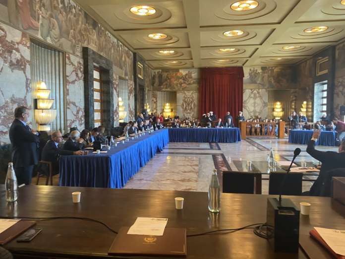 consiglio comunale salerno