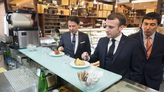 macron caffè