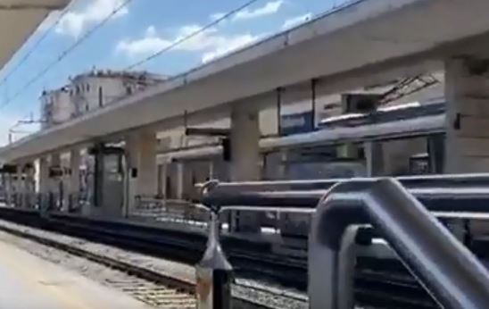 stazione salerno buona
