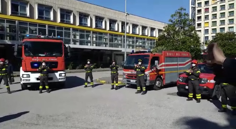 vigili salerno al ruggi