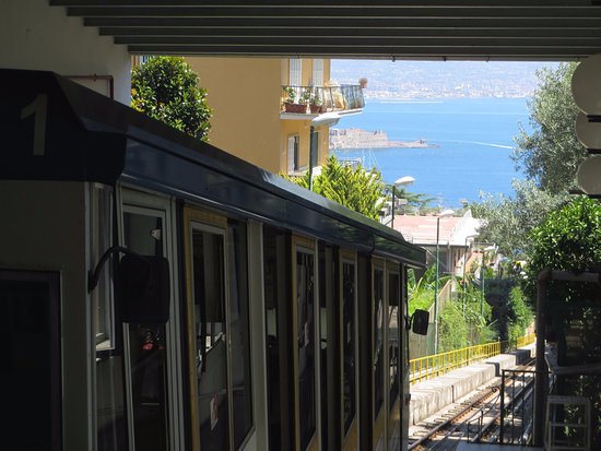 Funicolare Napoli 123
