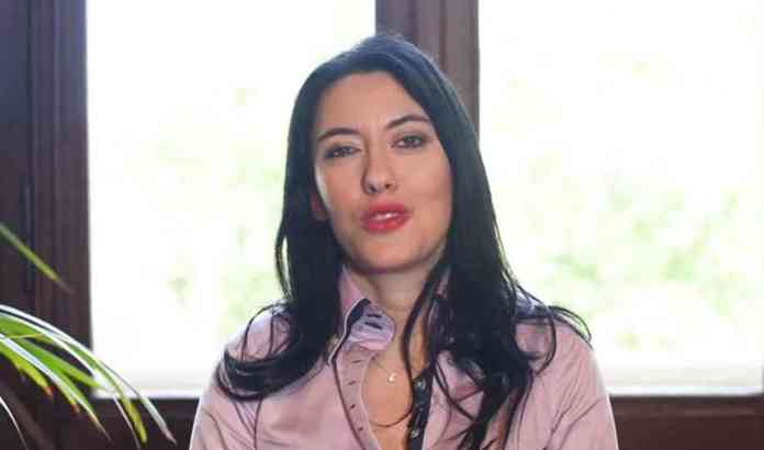Lucia Azzolina ministro 01