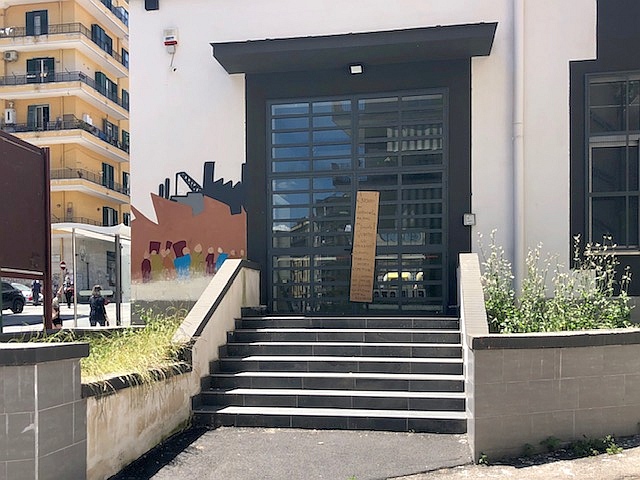 Napoli, casa della socialità2