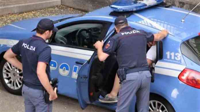 Polizia di stato 12334