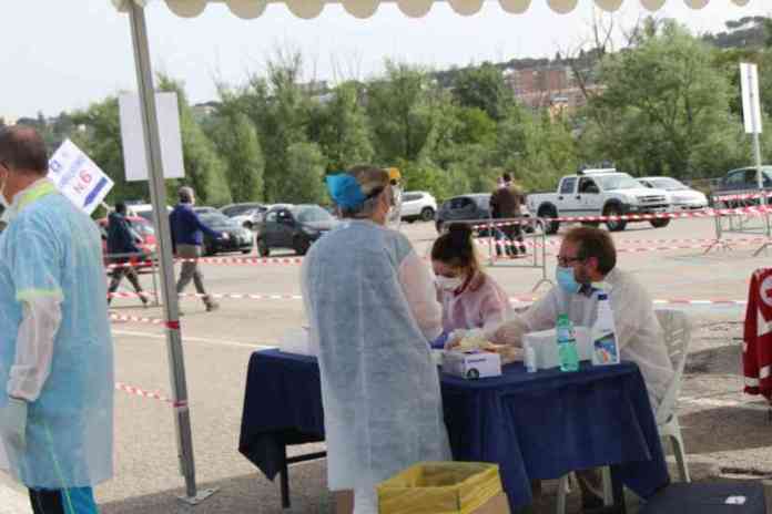 screening tamponi larino faringei (8)