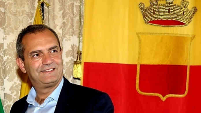 DE-MAGISTRIS-FOTO