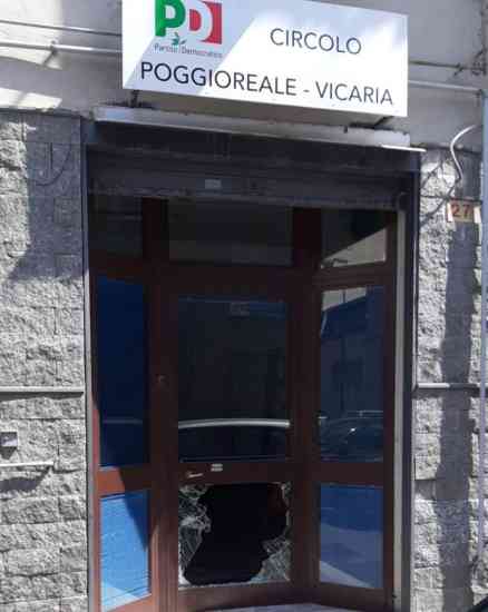 Pd poggioreale vandalizzata