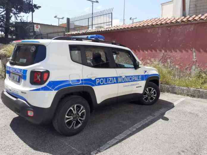 auto polizia municipale 3