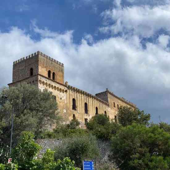 castello marina di camerota
