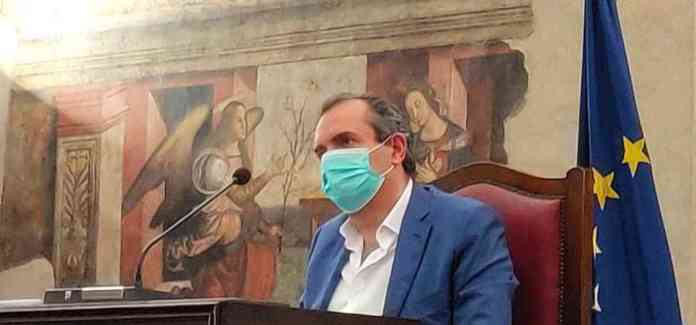 de Magistris