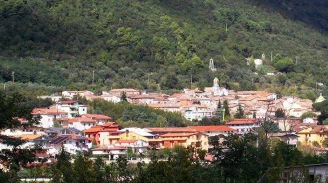 panorama-di-san-lorenzello-bn-260580.660x368