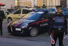 Tappezzieri ma anche pusher, tre arresti nel Napoletano