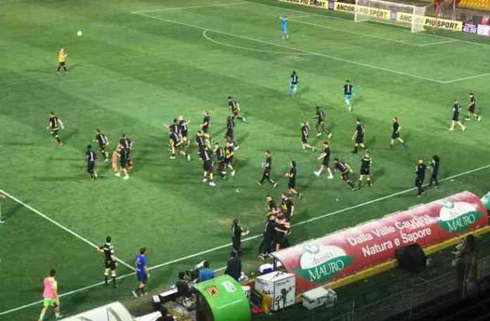 Benevento esultanza promozione
