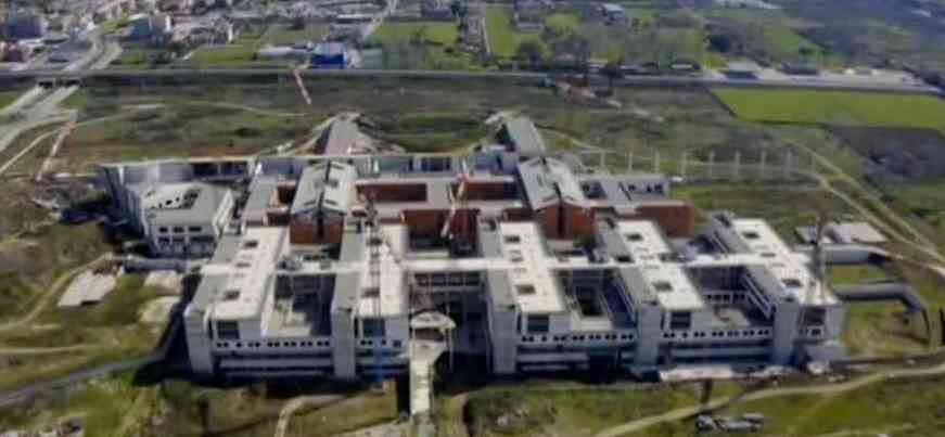 cantiere del Policlinico di Caserta