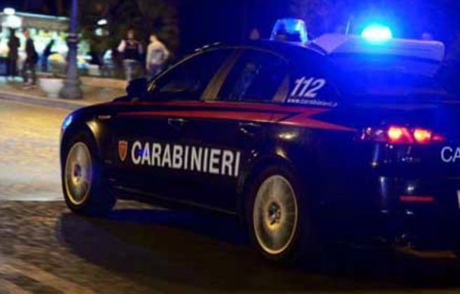 carabinieri-auto
