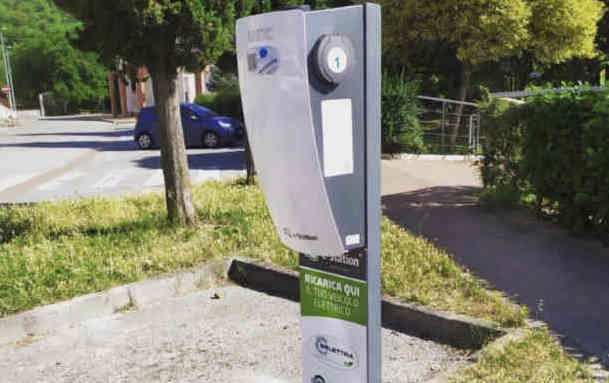 pellezzano stazione ricarica veicoli