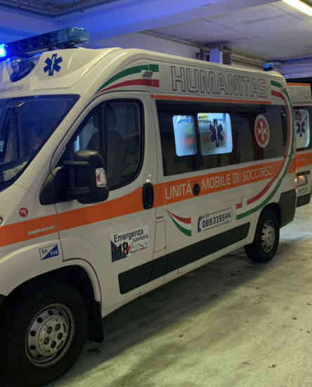 ambulanza humanitas
