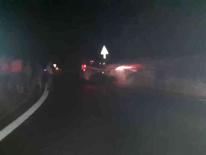 capodimonte camion perde carico 2
