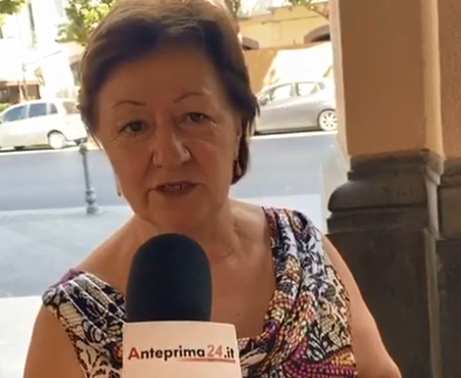 eva avossa assessore salerno