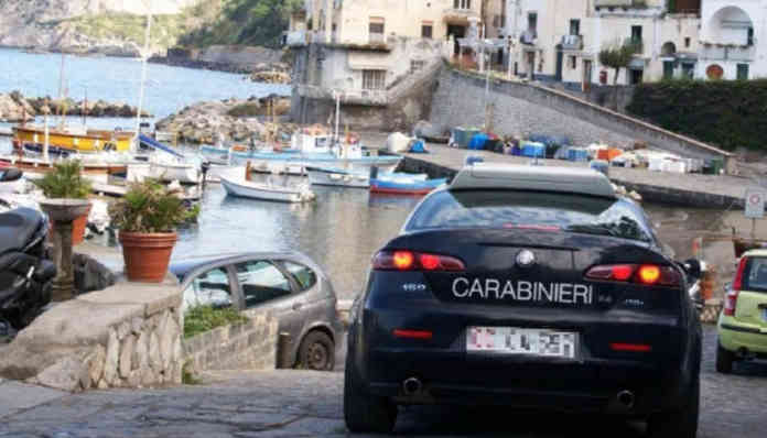 ischia-carabinieri