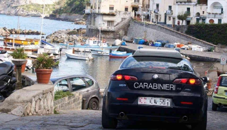 ischia-carabinieri