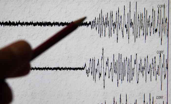 sismografo-terremoto-pollino21