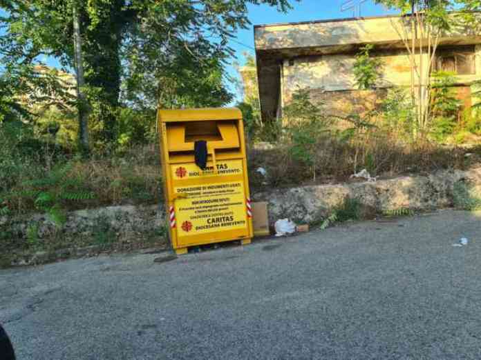 via ricci questa mattina
