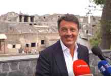 Autoelogio di Renzi a Pompei: “Risplende grazie a noi”